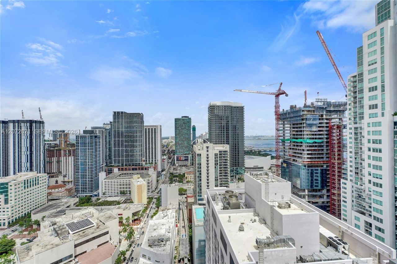 133 NE 2nd Ave , Unit 2302, Miami, FL 33132 Photo