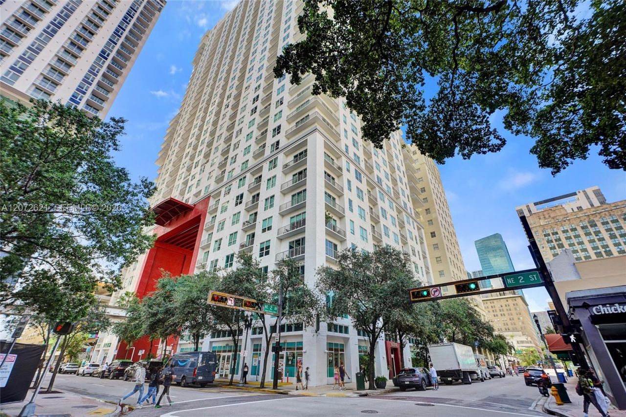 133 NE 2nd Ave , Unit 2302, Miami, FL 33132 Photo