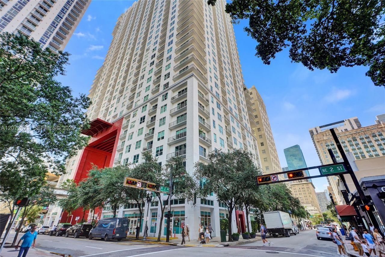 133 NE 2nd Ave , Unit 2302, Miami, FL 33132 Photo