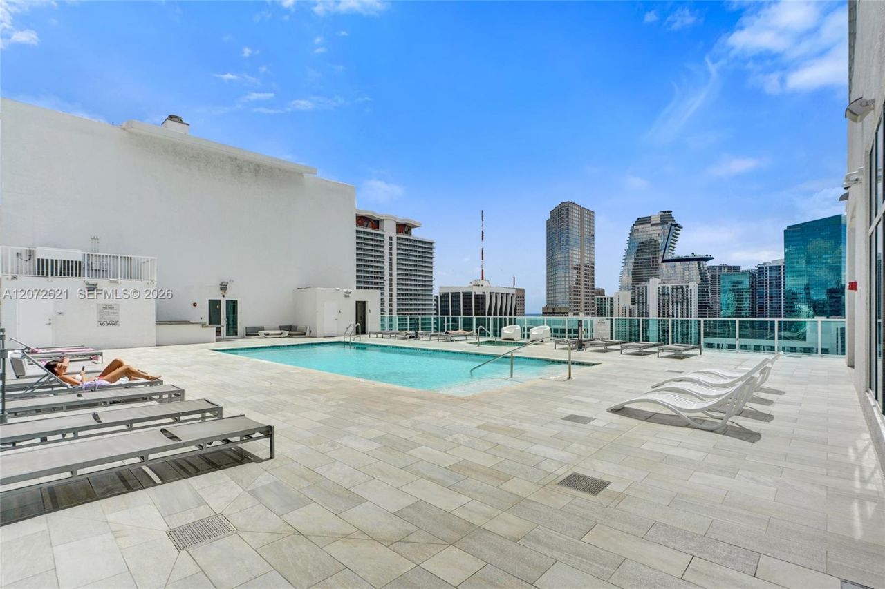 133 NE 2nd Ave , Unit 2302, Miami, FL 33132 Photo