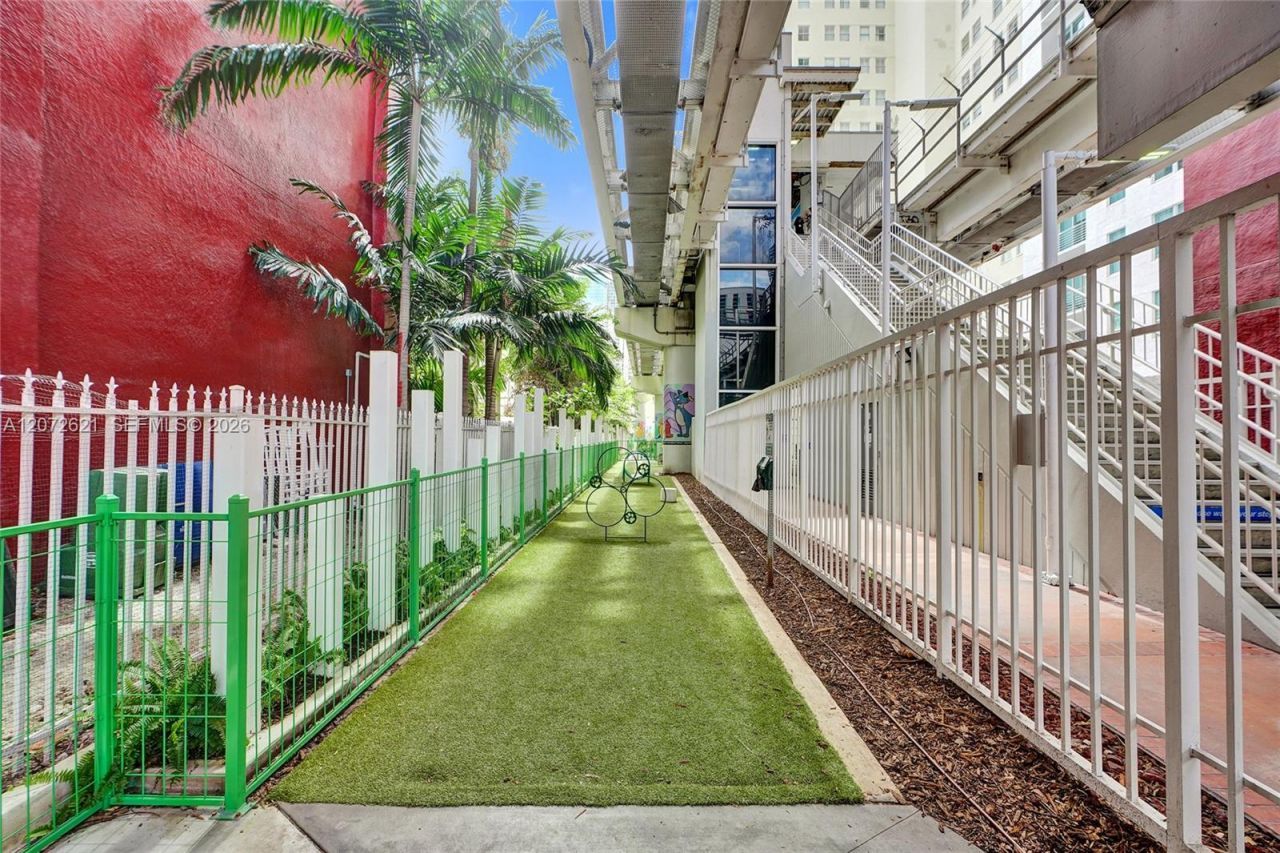 133 NE 2nd Ave , Unit 2302, Miami, FL 33132 Photo