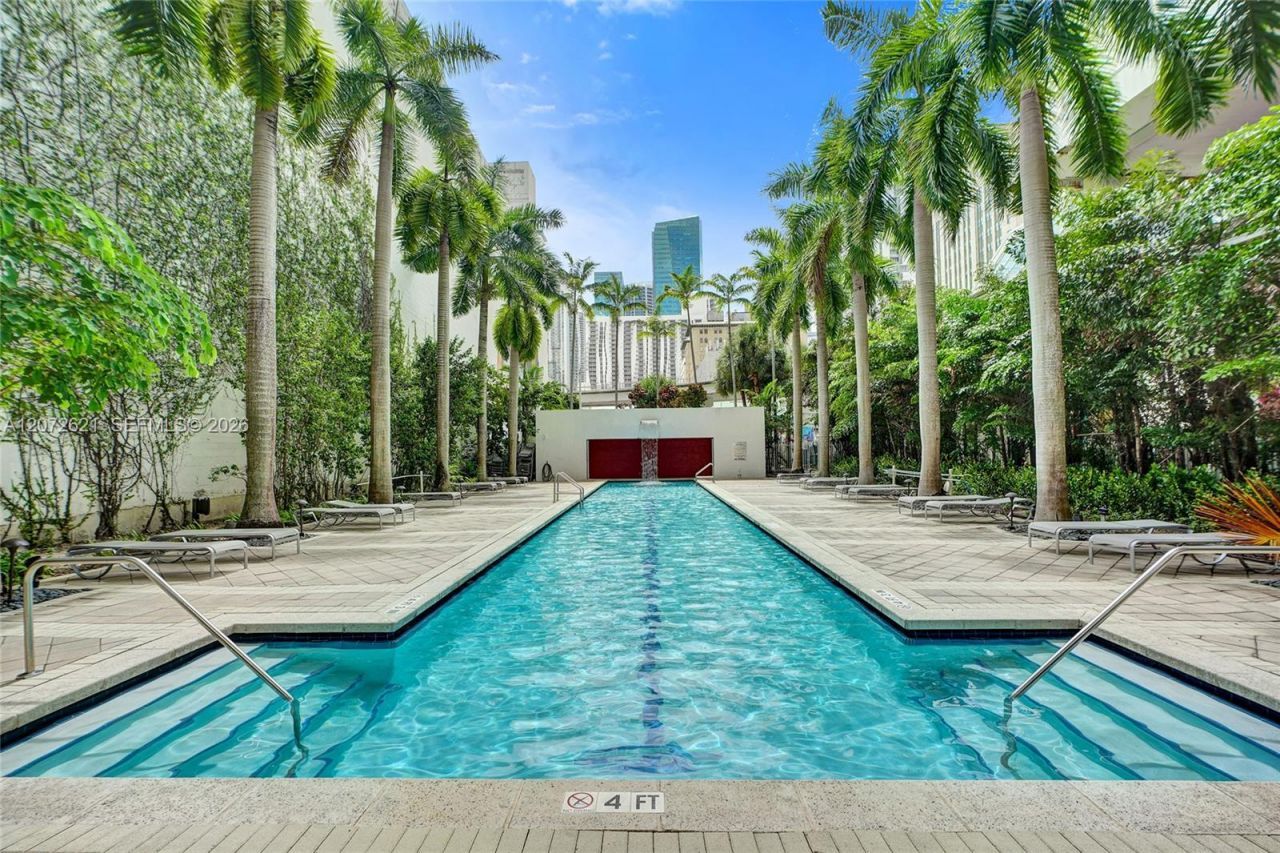 133 NE 2nd Ave , Unit 2302, Miami, FL 33132 Photo