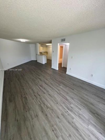 6288 NW 186th St , Unit 109, Hialeah, FL 33015 Photo