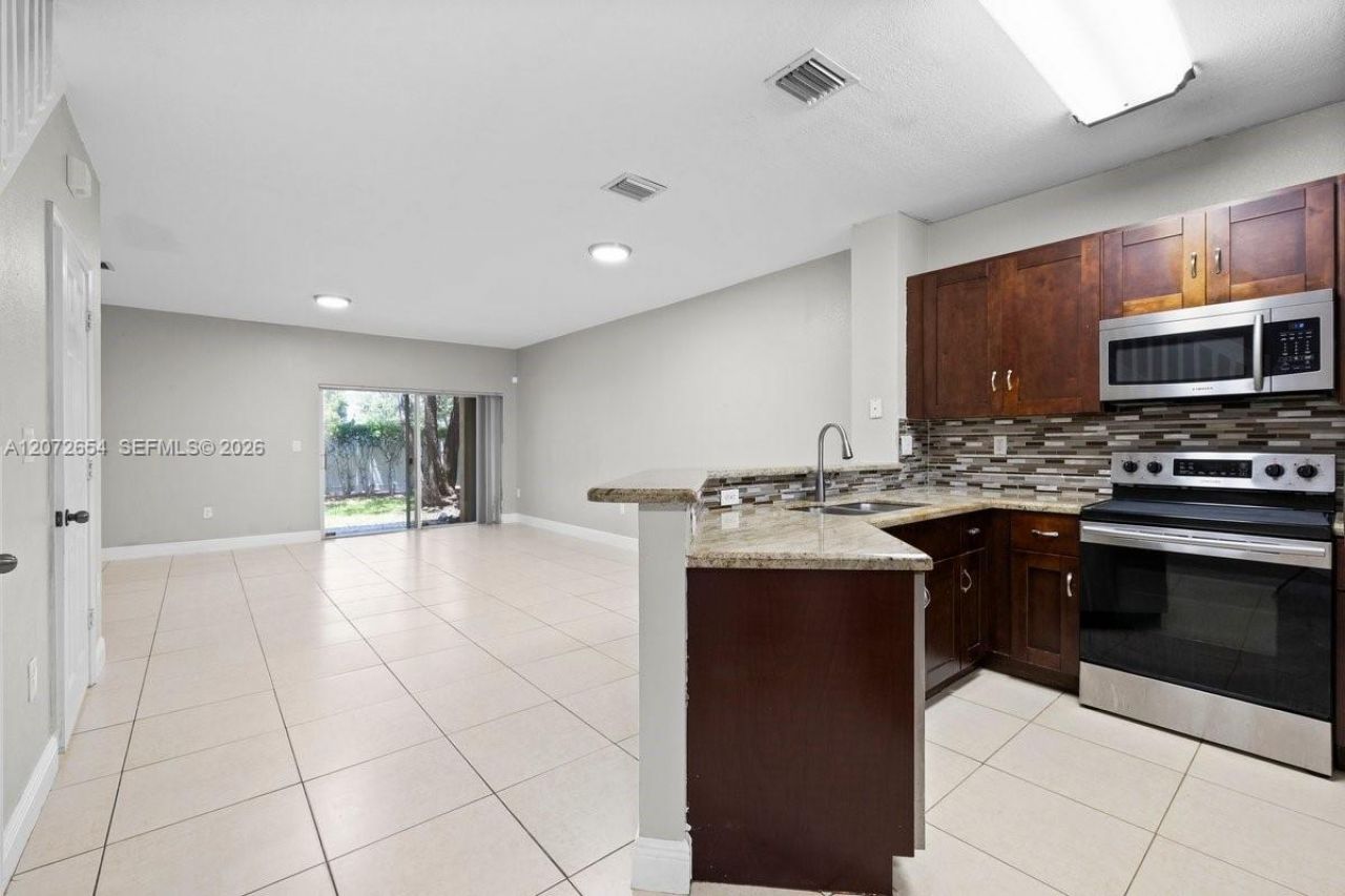7929 Tuscany Dr , Tamarac, FL 33321 Photo