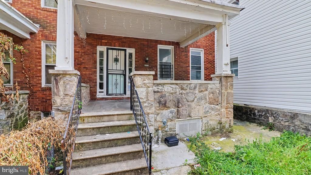 2825 W Lafayette Avenue, Baltimore, MD 21216 Main Photo