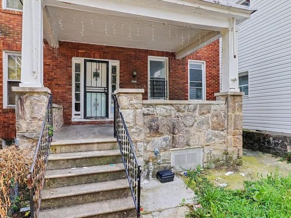 2825 W LAFAYETTE AVENUE, BALTIMORE, MD 21216