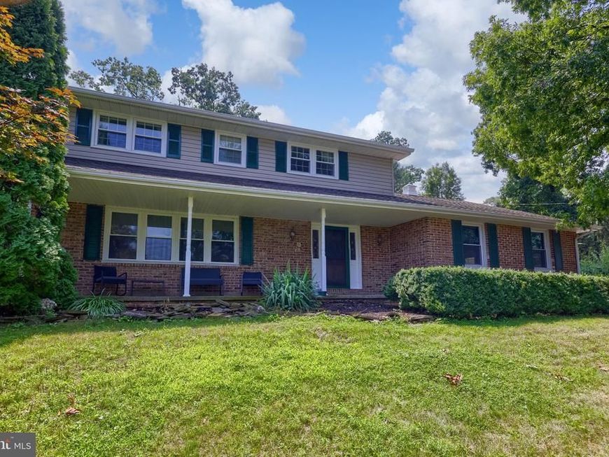 408 Marlowe Garth , Red Lion, PA 17356 Main Photo