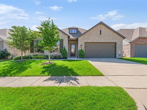 1815 Huntsman Way, Forney, TX 75126