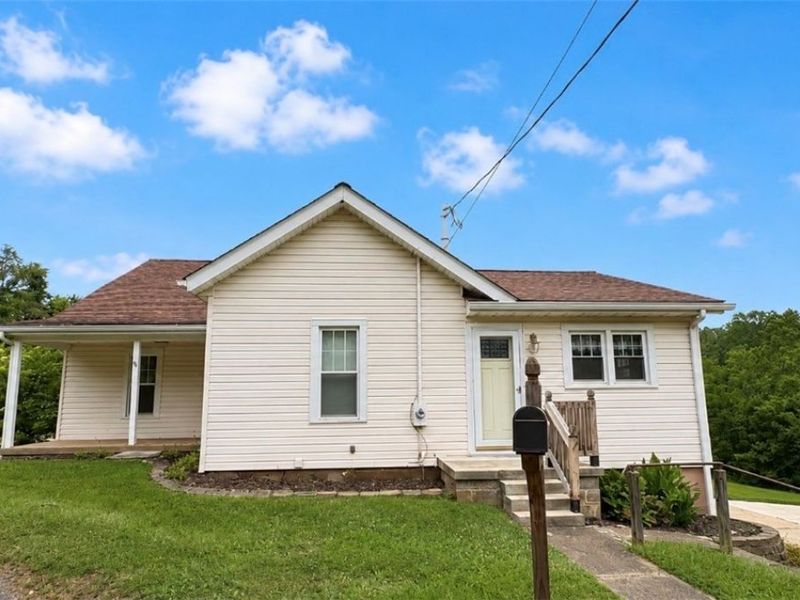 53996 Colerain Pike, Martins Ferry, OH 43935 Photo 1