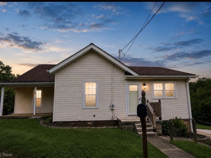 53996 Colerain Pike, Martins Ferry, OH 43935 Photo 2