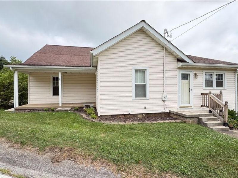53996 Colerain Pike, Martins Ferry, OH 43935 Photo 3
