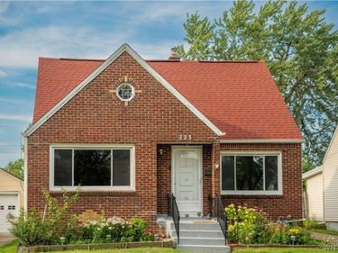 223 Renwood Avenue, Buffalo, NY 14217