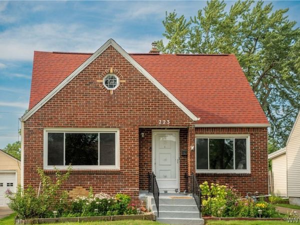 223 Renwood Avenue, Buffalo, NY 14217