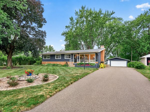 5221 Quebec Avenue N, New Hope, MN 55428