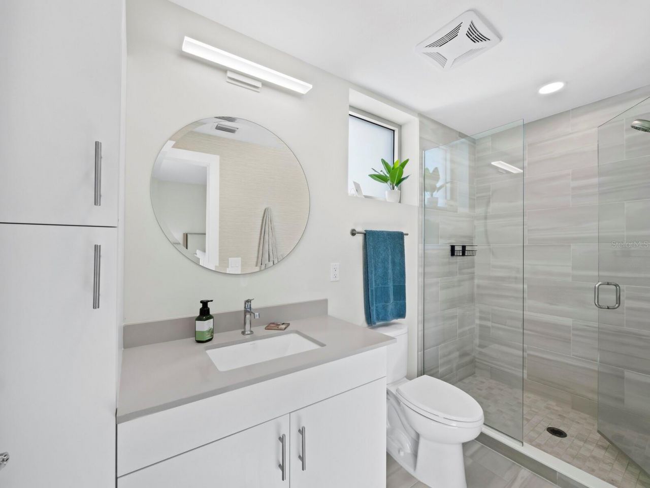 1709 N Tamiami Trail , Unit 418, Sarasota, FL 34234 Photo