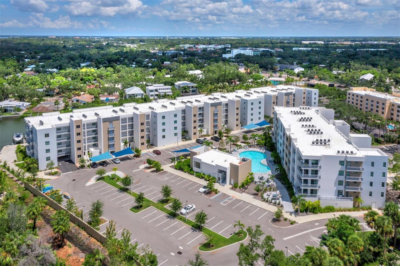 1709 N Tamiami Trail , Unit 418, Sarasota, FL 34234 Photo