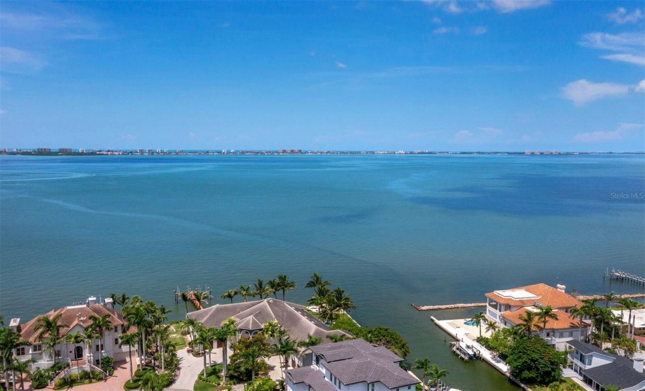 1709 N Tamiami Trail , Unit 418, Sarasota, FL 34234 Photo