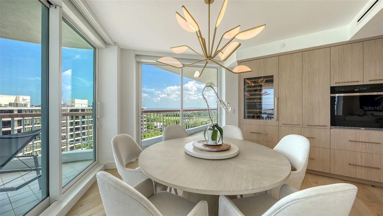 455 Longboat Club Road, Unit 905, Longboat Key, FL 34228 Photo
