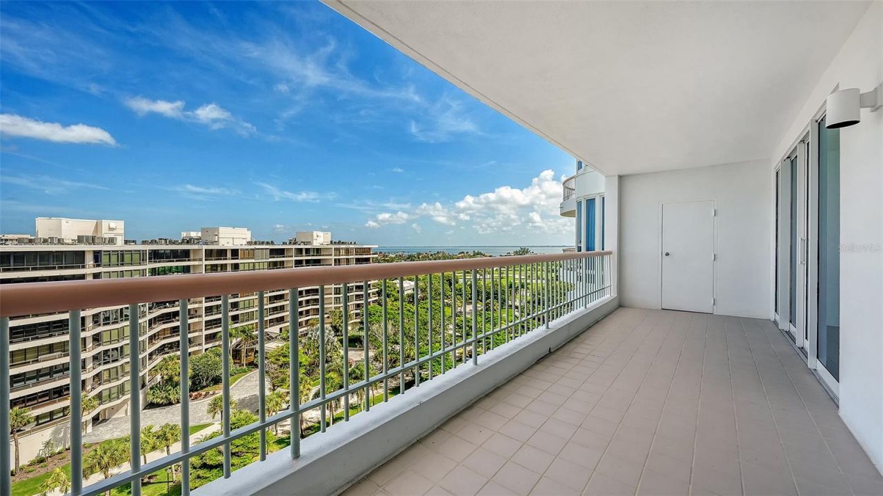 455 Longboat Club Road, Unit 905, Longboat Key, FL 34228 Photo