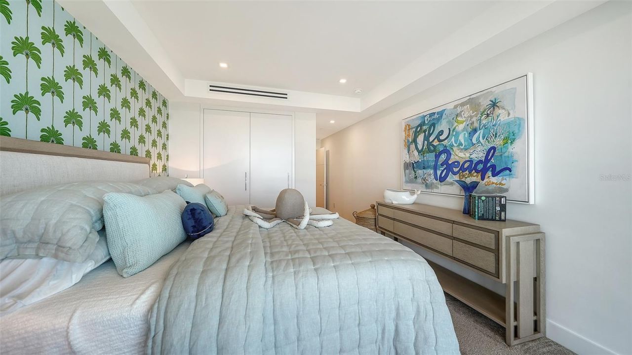 455 Longboat Club Road, Unit 905, Longboat Key, FL 34228 Photo