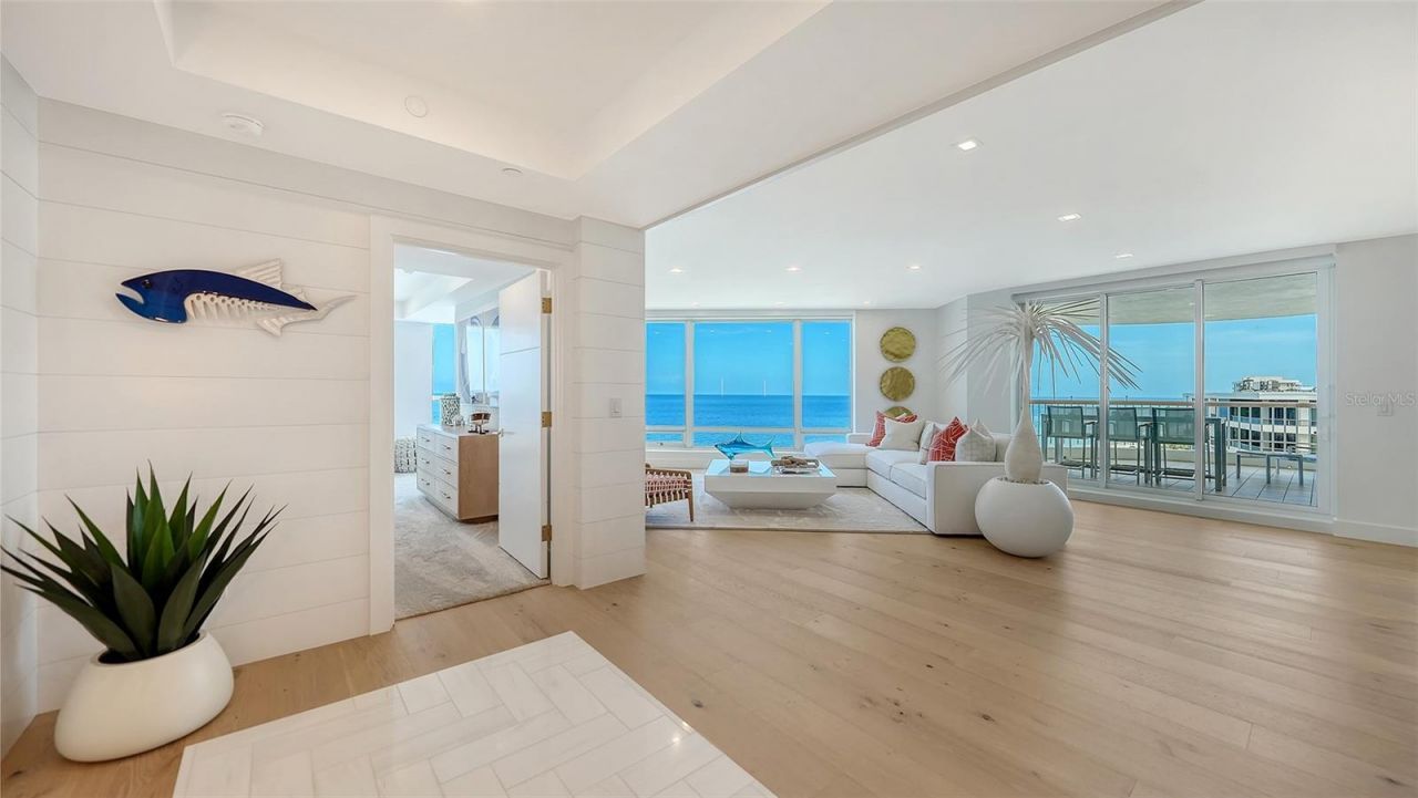455 Longboat Club Road, Unit 905, Longboat Key, FL 34228 Photo