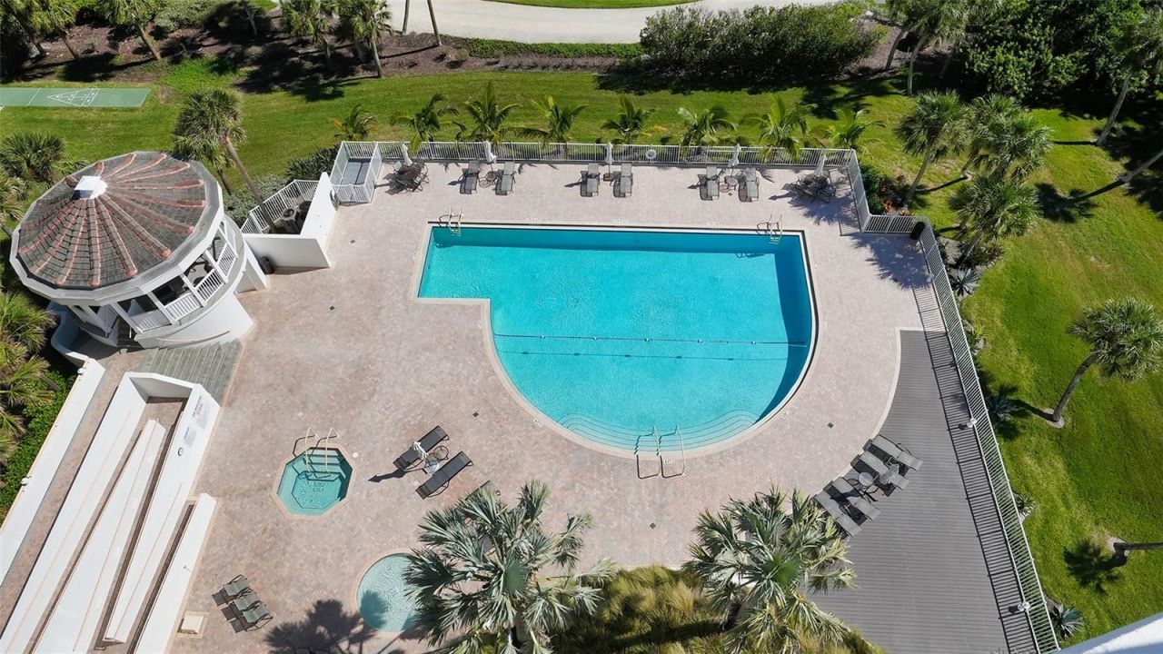 455 Longboat Club Road, Unit 905, Longboat Key, FL 34228 Photo