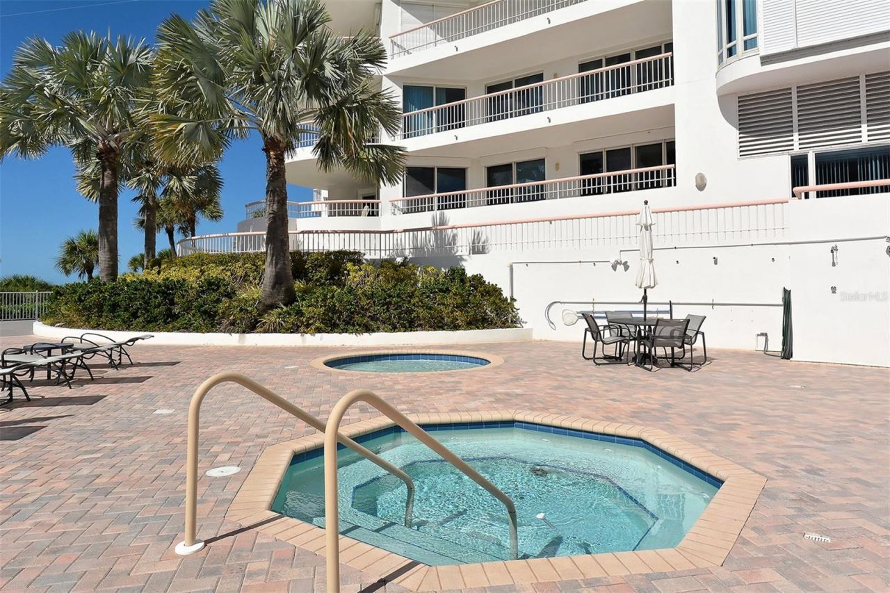 455 Longboat Club Road, Unit 905, Longboat Key, FL 34228 Photo