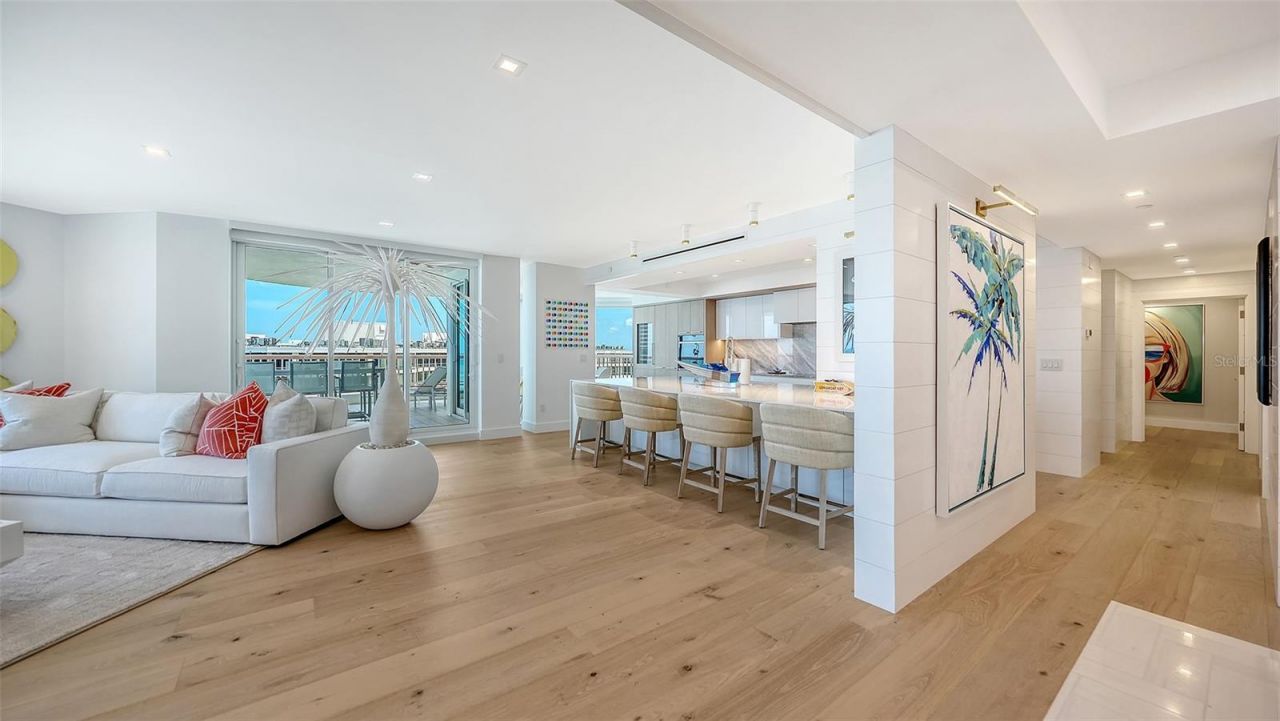 455 Longboat Club Road, Unit 905, Longboat Key, FL 34228 Photo