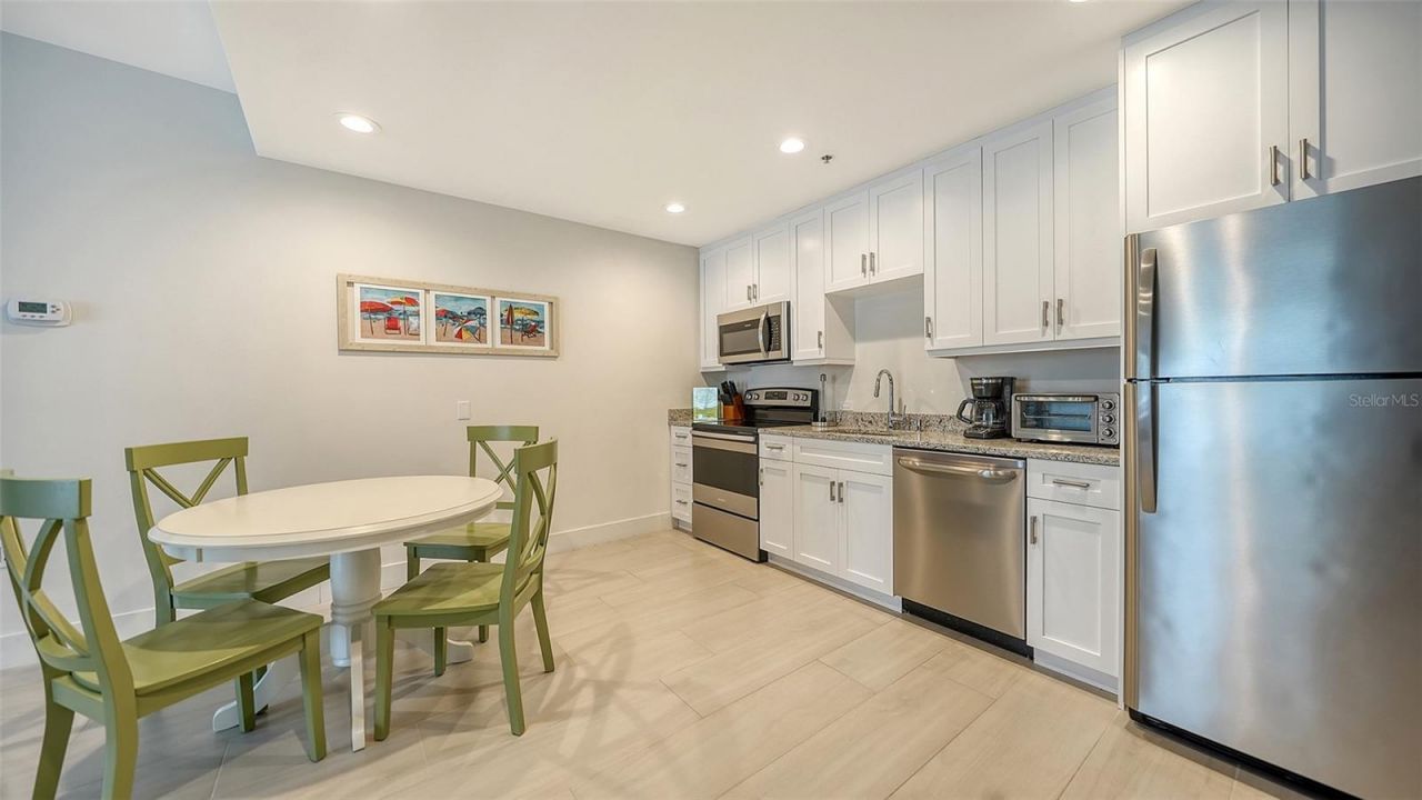 455 Longboat Club Road, Unit 905, Longboat Key, FL 34228 Photo