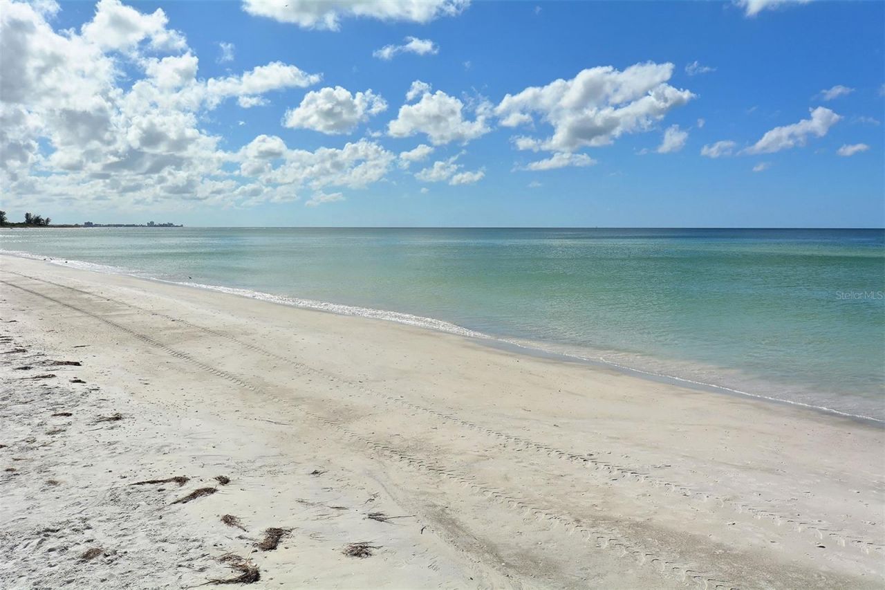 455 Longboat Club Road, Unit 905, Longboat Key, FL 34228 Photo