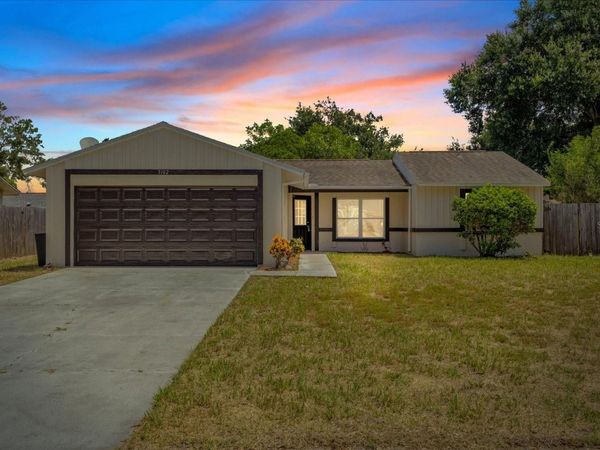 5102 MEADOWLARK LANE , NEW PORT RICHEY, FL 34653