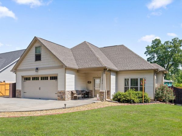 5979 Winding Lane , Hixson, TN 37343