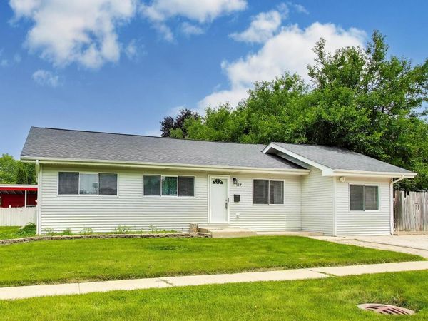 119 W Elmwood Avenue , West Chicago, IL 60185