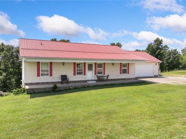 1637 Grassy Gap Road , Harrison, AR 72601
