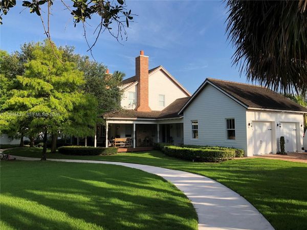 180 Ocean Blvd , Golden Beach, FL 33160
