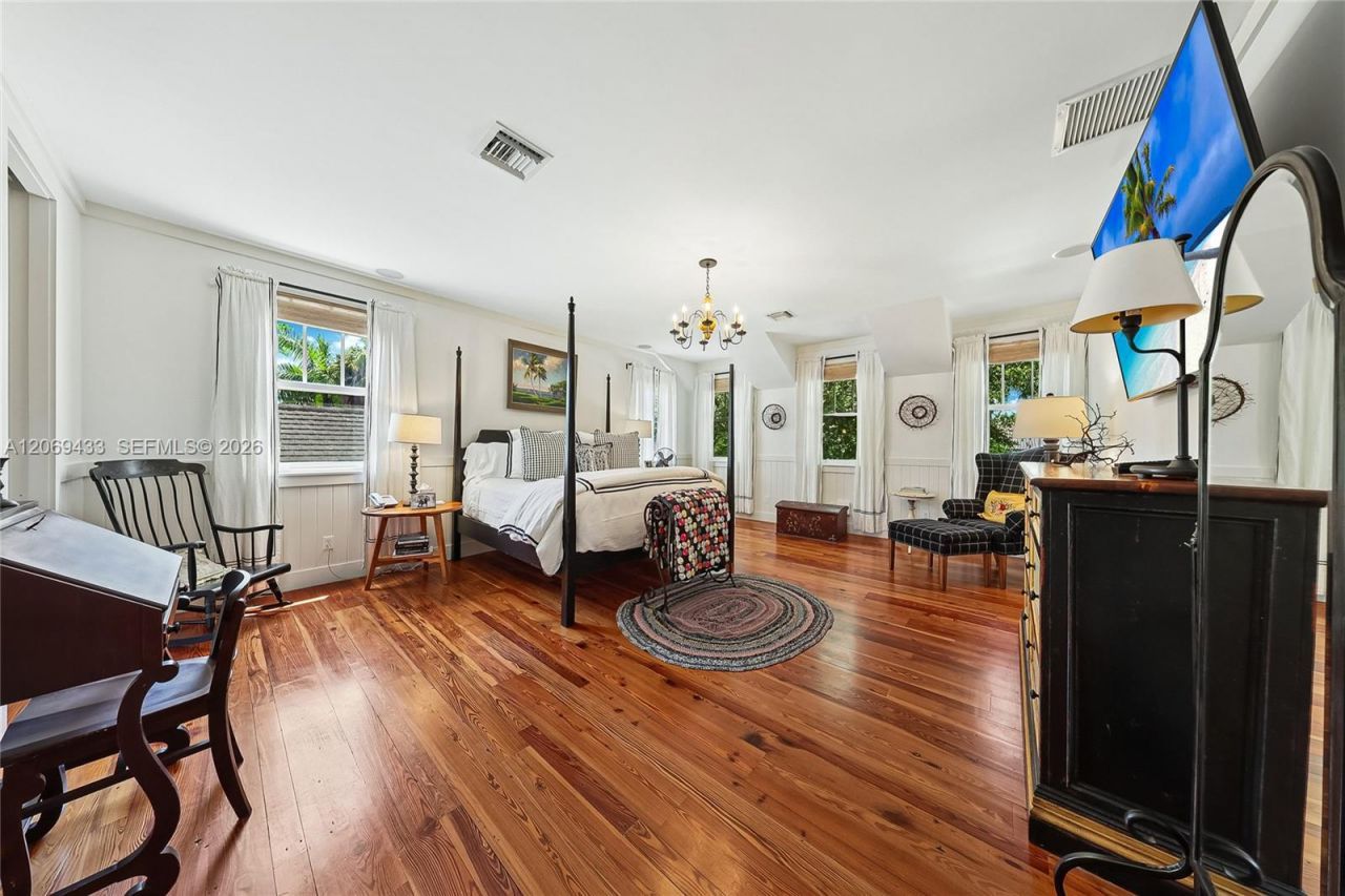 180 Ocean Blvd , Golden Beach, FL 33160 Photo