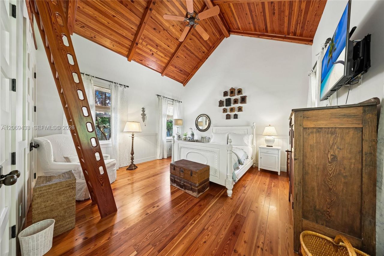 180 Ocean Blvd , Golden Beach, FL 33160 Photo
