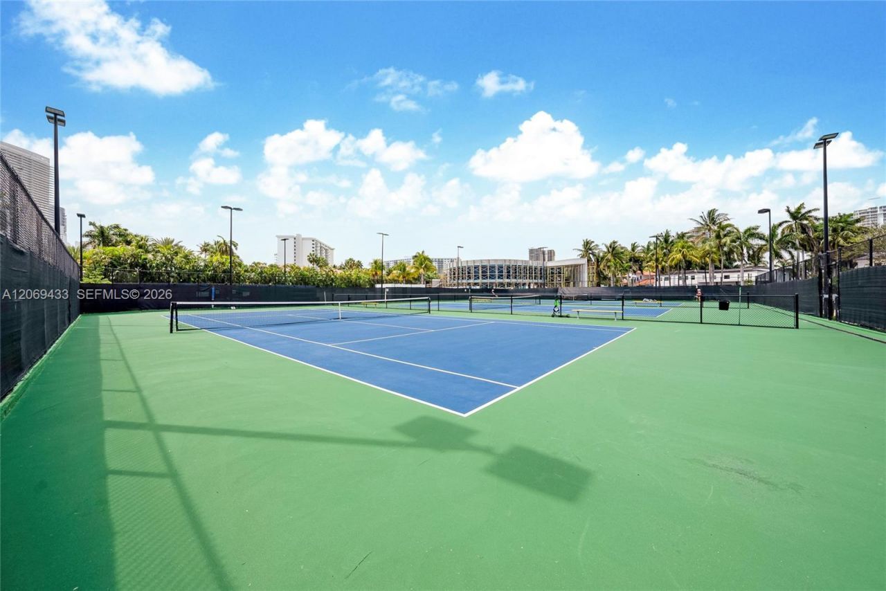180 Ocean Blvd , Golden Beach, FL 33160 Photo