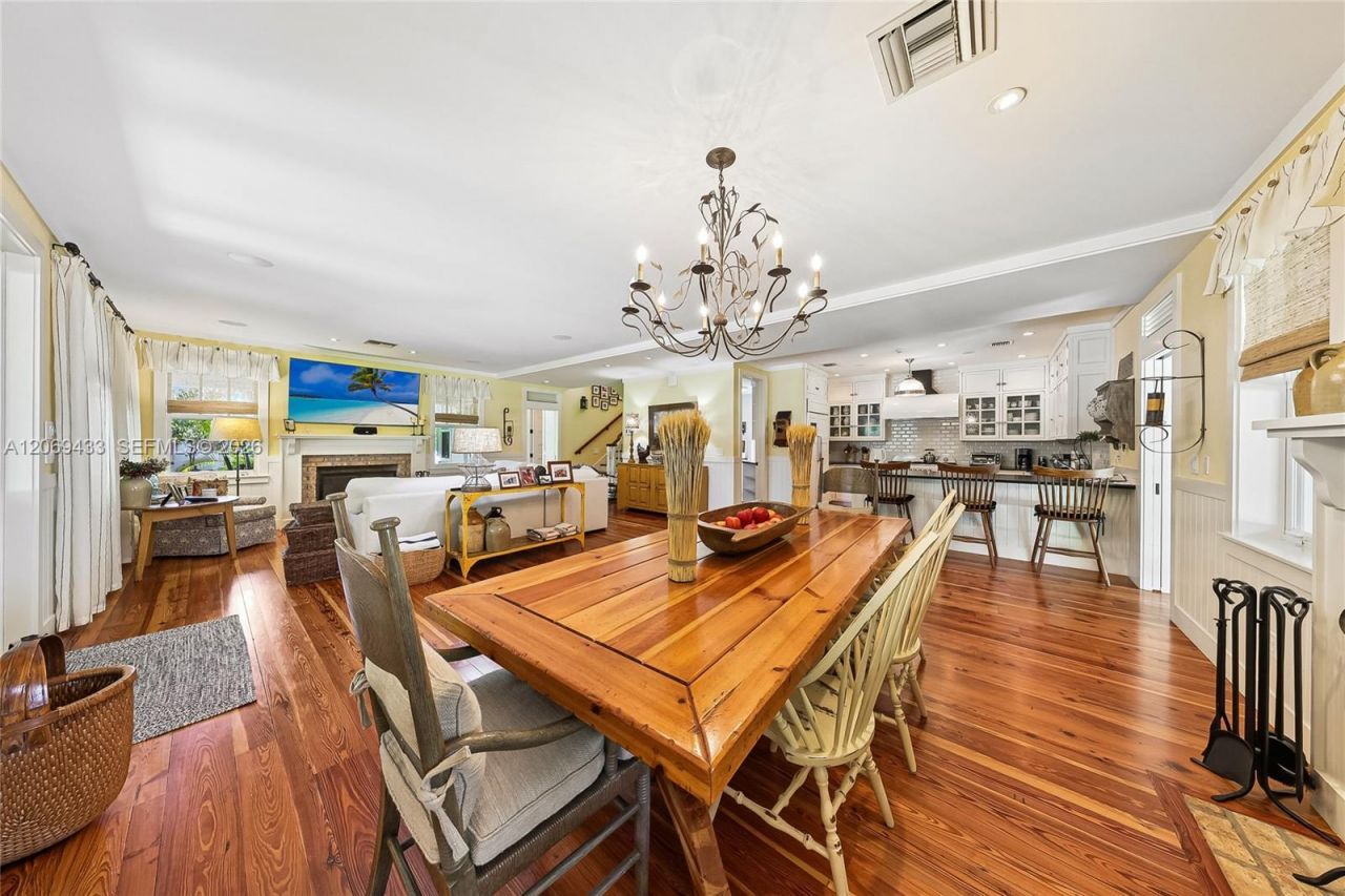 180 Ocean Blvd , Golden Beach, FL 33160 Photo
