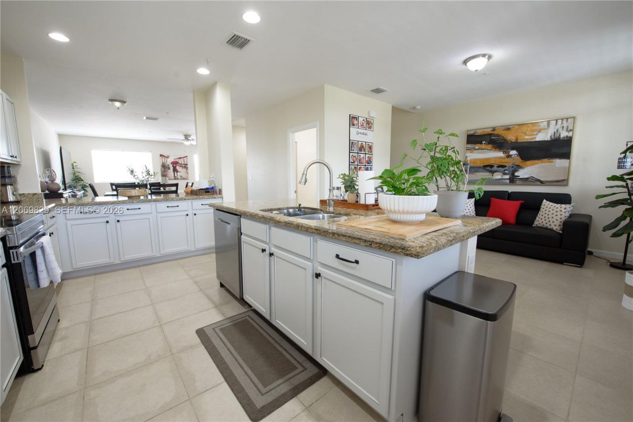 27533 SW 139th Psge , Homestead, FL 33032 Photo