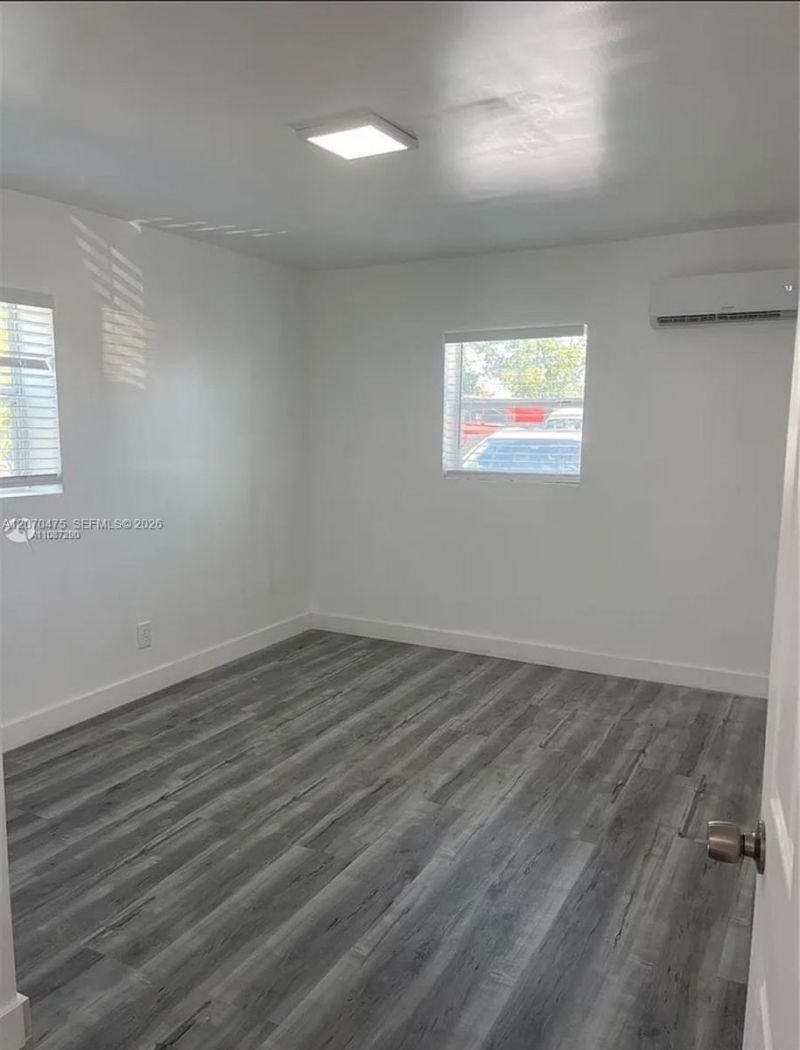 741 NW 4th St , Unit 1-3, Hallandale Beach, FL 33009 Photo