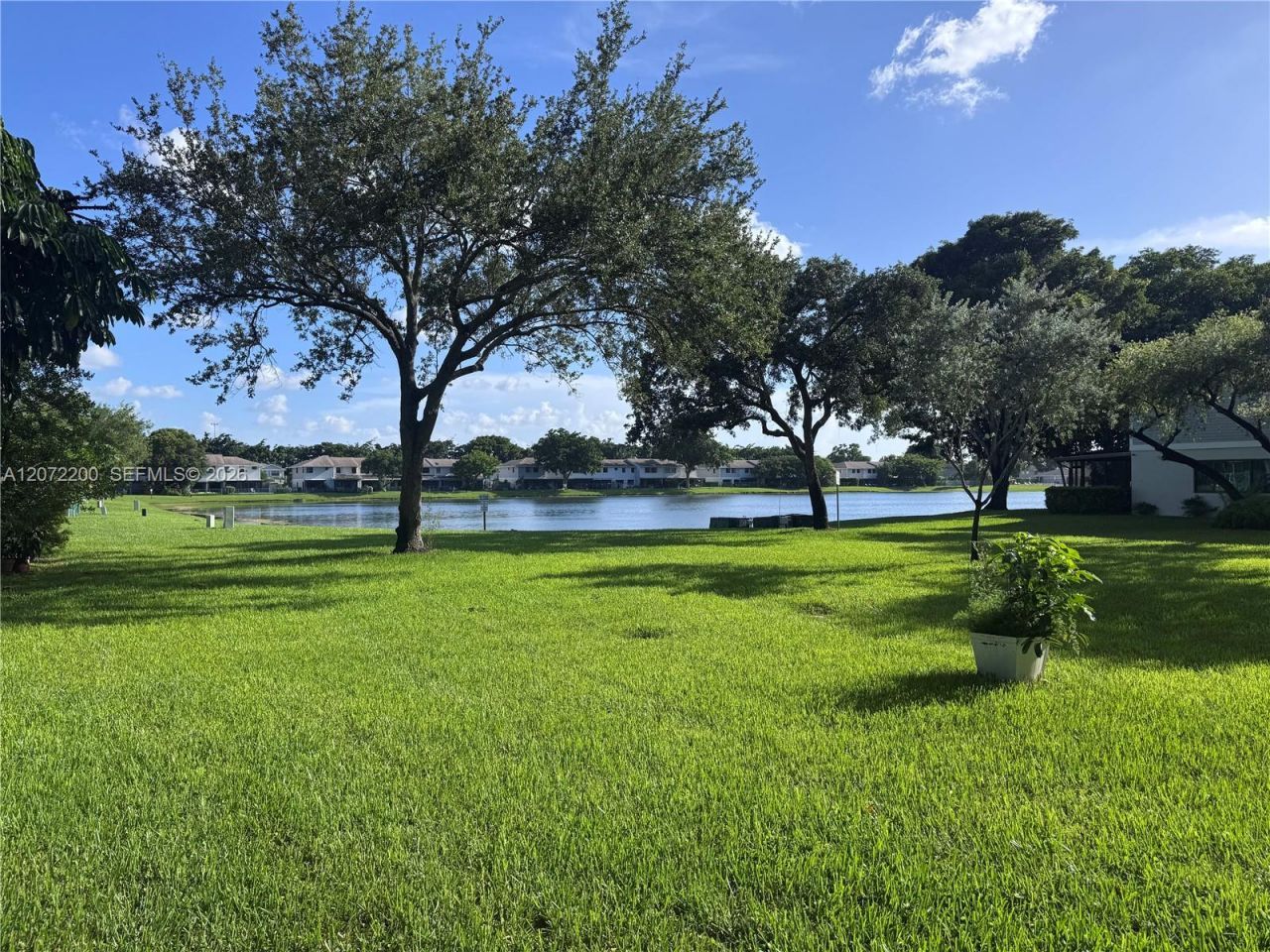 510 NW 103rd Ter , Pembroke Pines, FL 33026 Photo