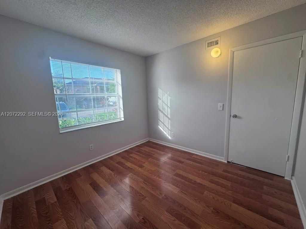 10381 NW 8th St , Unit 102, Pembroke Pines, FL 33026 Photo