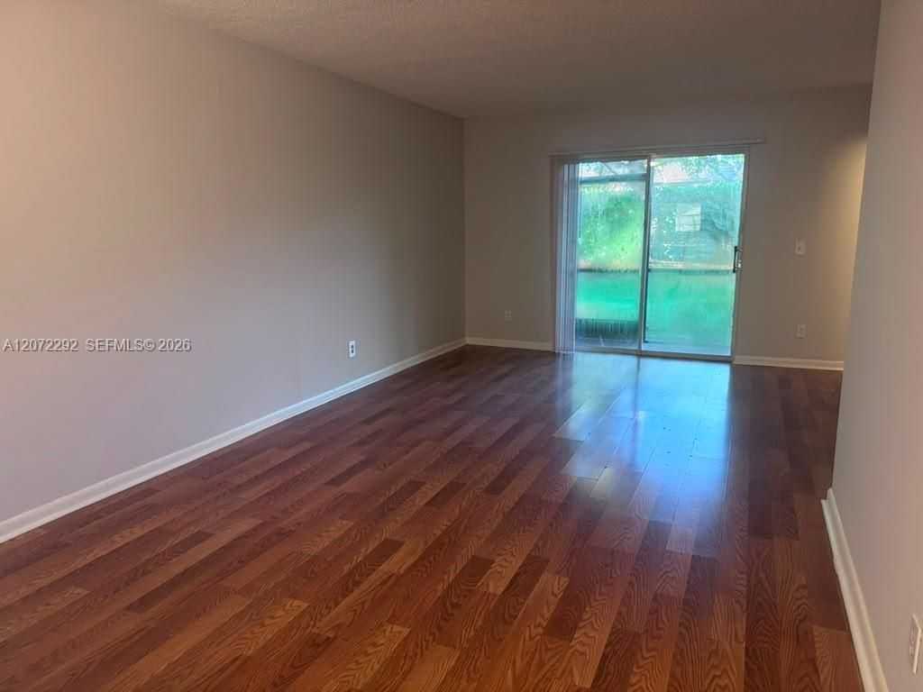 10381 NW 8th St , Unit 102, Pembroke Pines, FL 33026 Photo