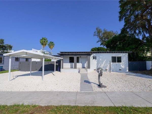 5731 SW 62nd Ter, Miami, FL 33143