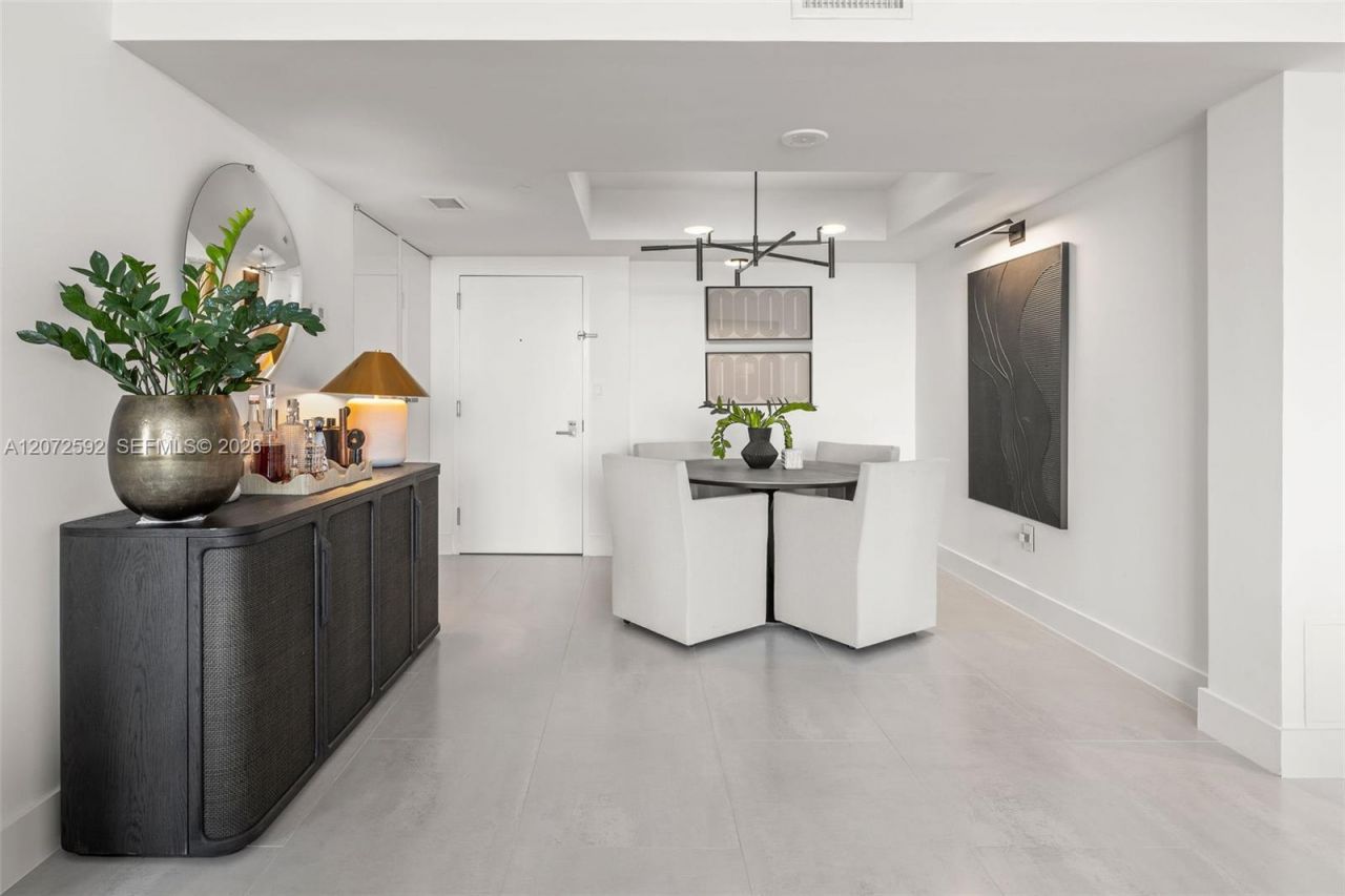 650 West Ave, Unit 709, Miami Beach, FL 33139 Photo