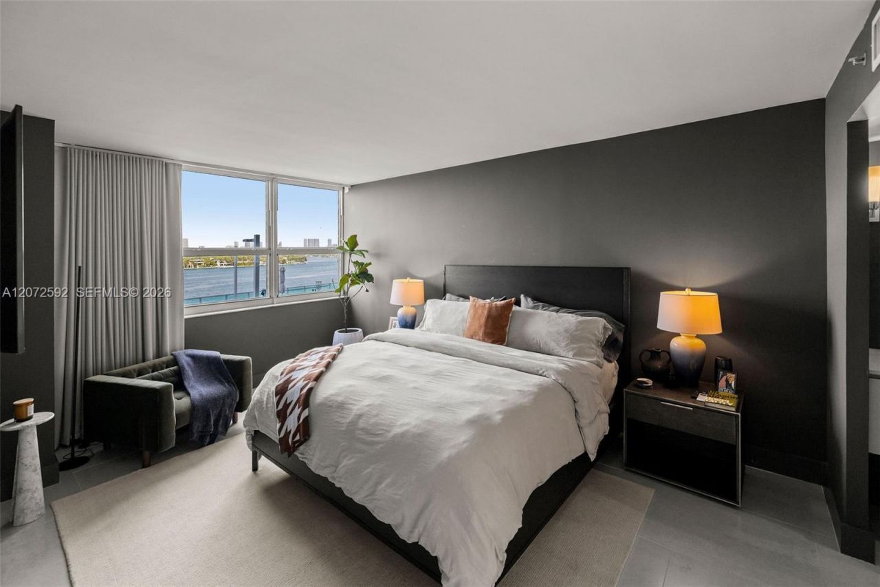 650 West Ave, Unit 709, Miami Beach, FL 33139 Photo