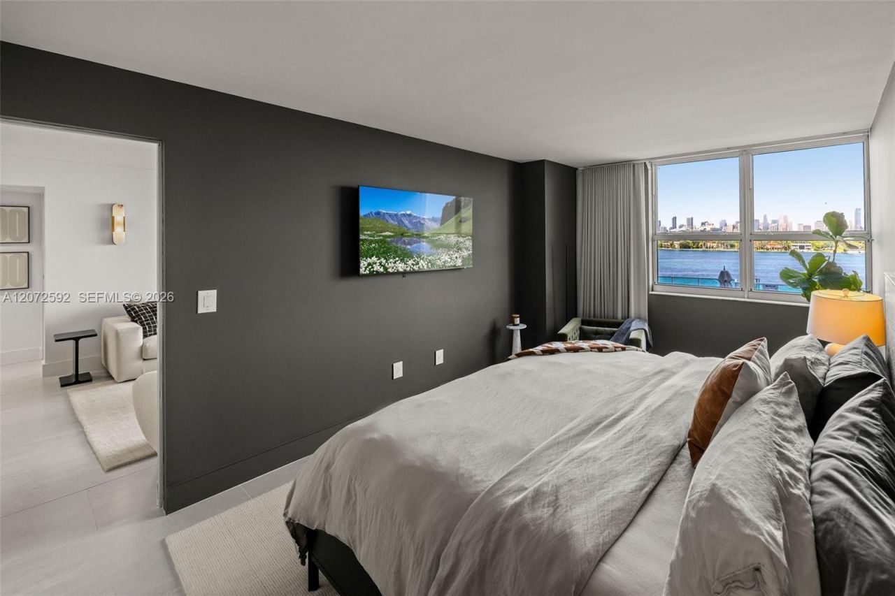 650 West Ave, Unit 709, Miami Beach, FL 33139 Photo