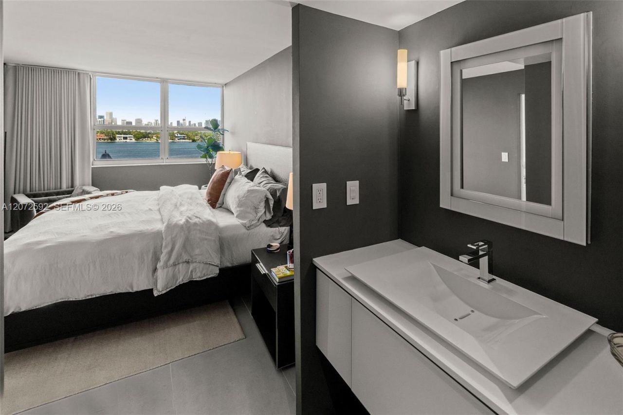 650 West Ave, Unit 709, Miami Beach, FL 33139 Photo