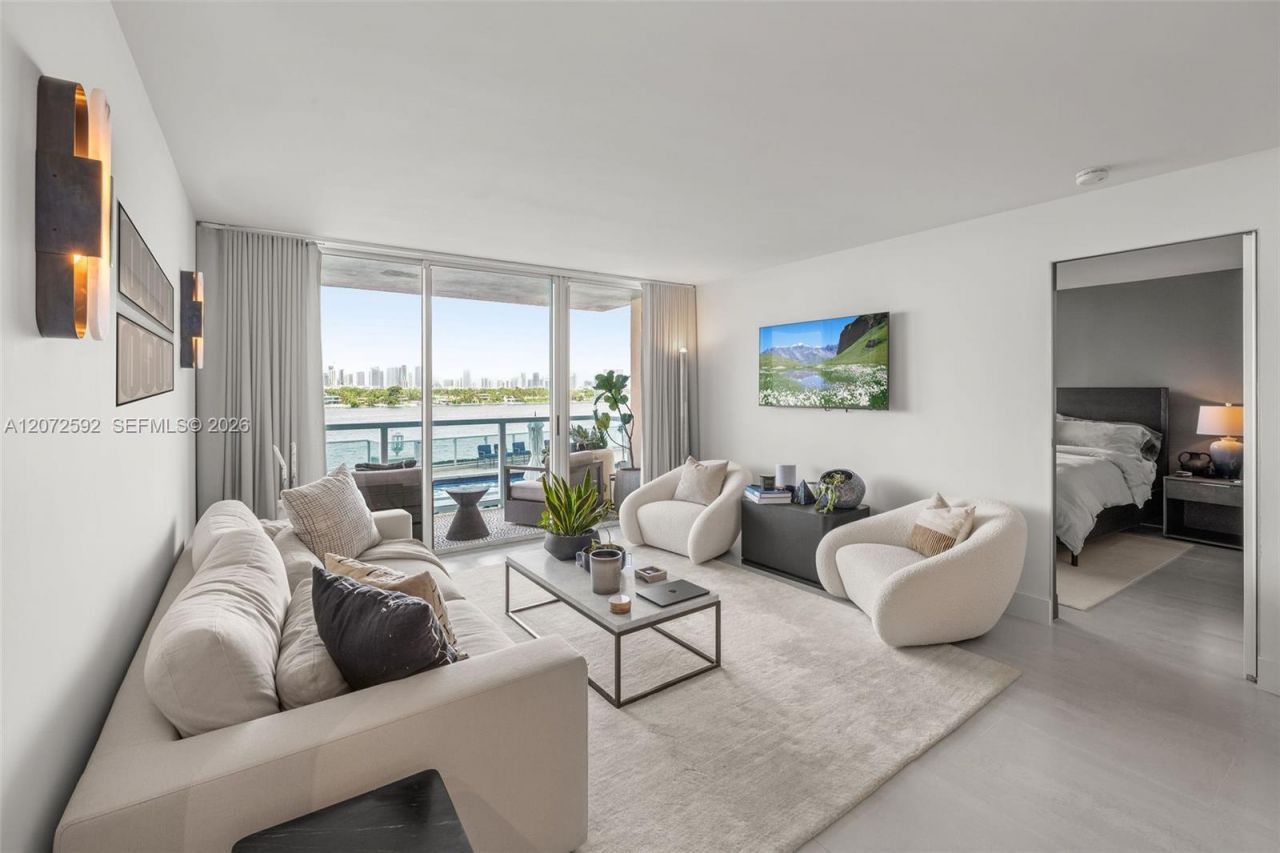 650 West Ave, Unit 709, Miami Beach, FL 33139 Photo